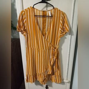 Women's size medium wrap-around yellow sundress